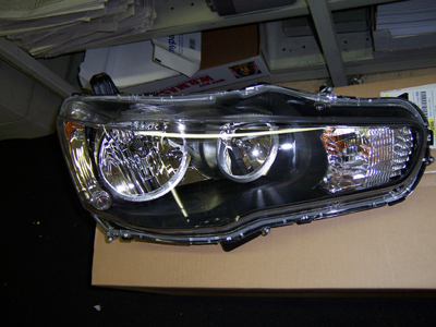 Mitsubishi OEM Right Head Light - EVO X