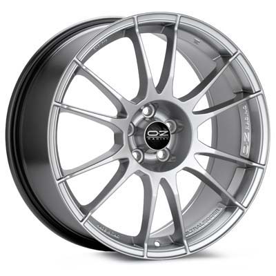 O.Z Ultraleggera Bright Silver 18" Rims Set (4) EVO X